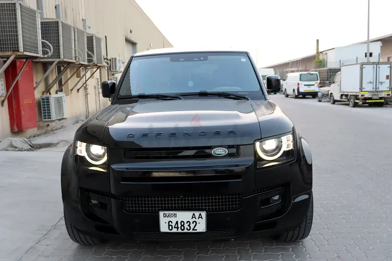 Land Rover Defender 2022